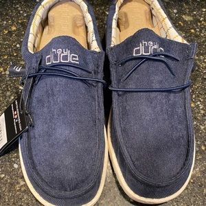Hey dude shoes for men. Wally